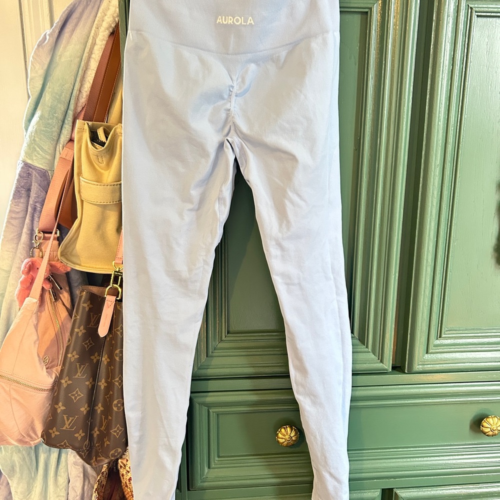 AUROLA Light Blue Leggings